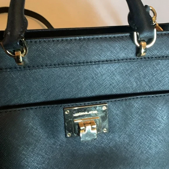 Michael Kors Tina Handbag